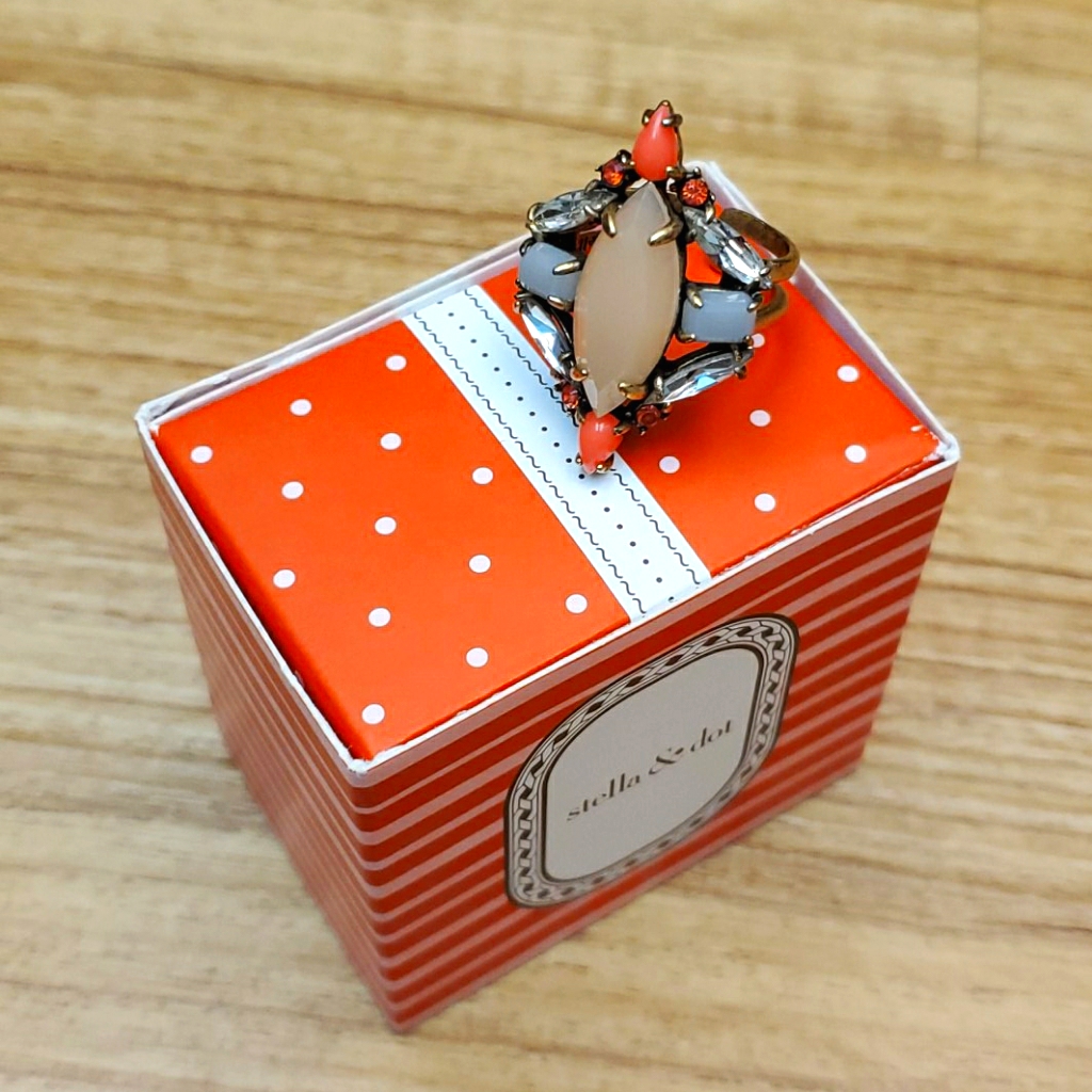 Riviera Ring